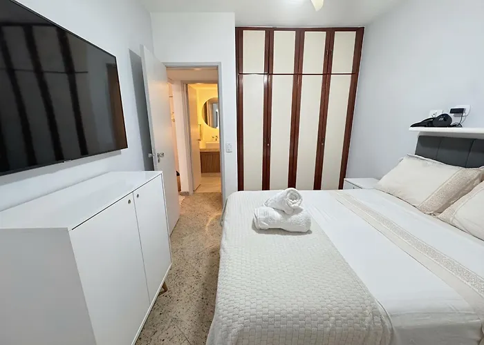 Rental Home Barra Palace Vista Para O Mar